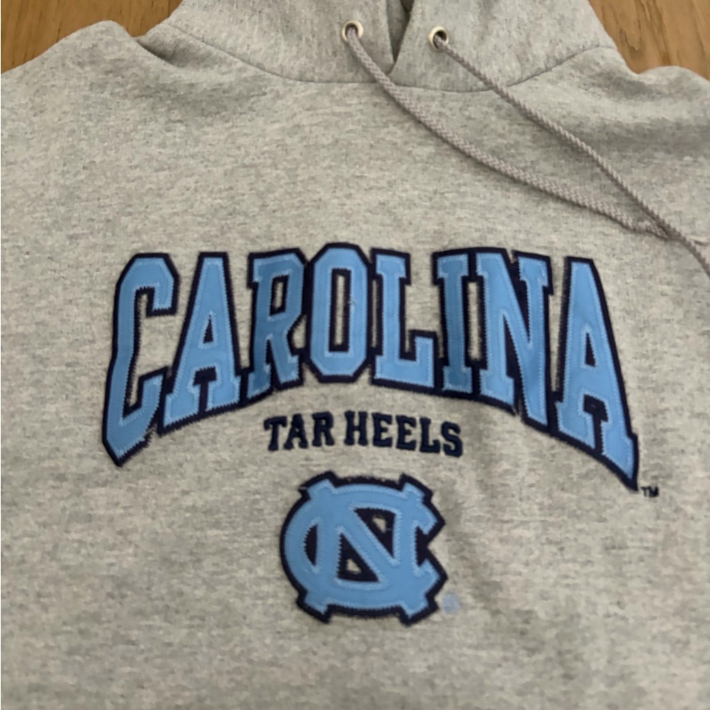 WOMEN CAROLINA TAR HEELS HOODIE